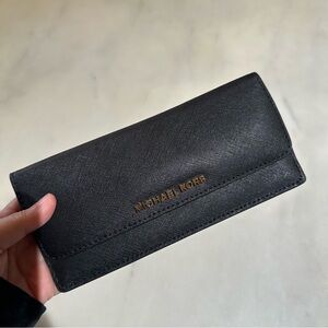 Michael Kors Flat Wallet